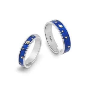 bague saturne en bijoux avec motifs etoiles et fond bleu azur femelle 803 1