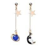 Boucles D’oreilles Asymétriques Lune Et Planète Pour Vos Soirées étoilées
