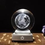 Boule Cristal Globe Terrestre Gravé