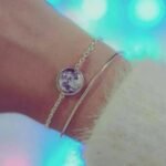 bracelet lune phosphorescente un bijou eblouissant de nuit comme jour 848 1