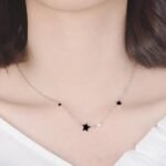 collier etoile noir et argent laccessoire parfait pour toutes occasions 816 1
