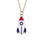 collier fusee spatiale avec chaine doree elegante 347 1