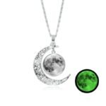 collier phosphorescent croissant de lune et pleine 649 1