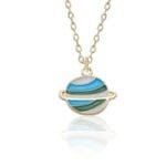 Collier Planète à Anneaux Pour Un Style Spacial
