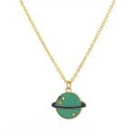 collier uranus aux reflets turquoise pour un style cosmique 942 1