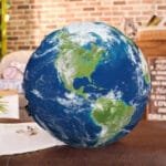 Coussin Décoratif En Forme De Planète Terre Pour Un Confort Optimal - 35 x 35 Cm