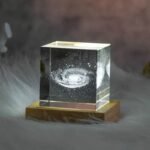 cube en cristal galaxie 6cm x avec cable usb decoratif 594 2