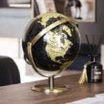 Globe Terrestre En Métal Pour Une Déco Vintage Et Originale - Noir Doré - 18cm