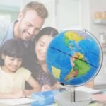 globe terrestre lumineux pour explorer geographie et constellations 893 1