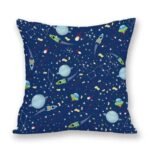 housse de coussin constellations etoilees pour un decor spatial taies et protections 952 1