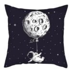 housse de coussin voyage lunaire pour une deco celeste elegante taies et protections 645 1