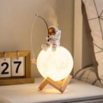 humidificateur astronaute sur la lune avec lampe integree 201 1
