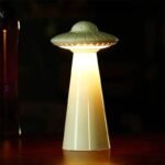 lampe ovni une lumiere douce pour un style intergalactique 590 1