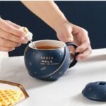 mug astronautes plongez dans lunivers avec chaque gorgee mugs 555 1