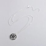 pendentif phases de la lune mesurez le temps naturellement argente 262 1