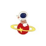 Pin’s Astronaute Sur Planète Pour Personnaliser Blouson Ou Chemise