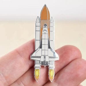 Pin’s Navette Spatiale Nasa Pour Un Look Audacieux Et Historique