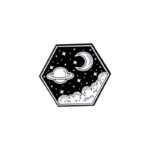 pins spatial noir et blanc pour passionnes dastronomie 815 1