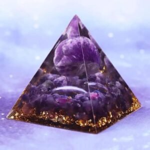 pyramide en orgonite avec sphere ametyste accessoire decoratif 6 cm 477 1