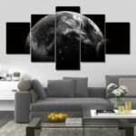tableau dune planete en orbite dans limmensite spatiale petit avec cadre 933 1